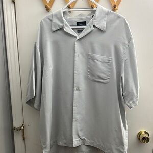 Haggar Men's Light Gray Short Sleeve Shirt